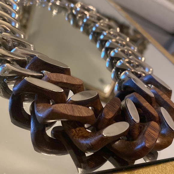 Bcbgmaxazria Wood and Silver Link Necklace - Picture 6 of 6